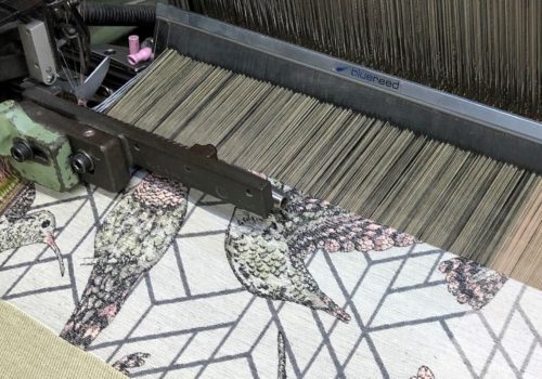 David Walters : Bird design : Jacquard fabric highlighting an illustrative drawing stye (36% Viscose / 32% Cotton / 20% Polyester / 12% Flax) for use as upholstery.