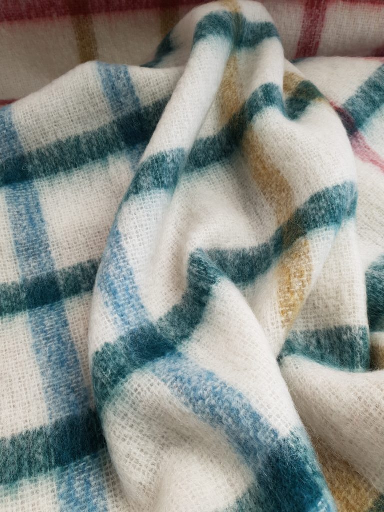 Samuel Tweed : Classic windowpane on semi sheer white ground. 64% Mohair 31% Wool 5% Nylon