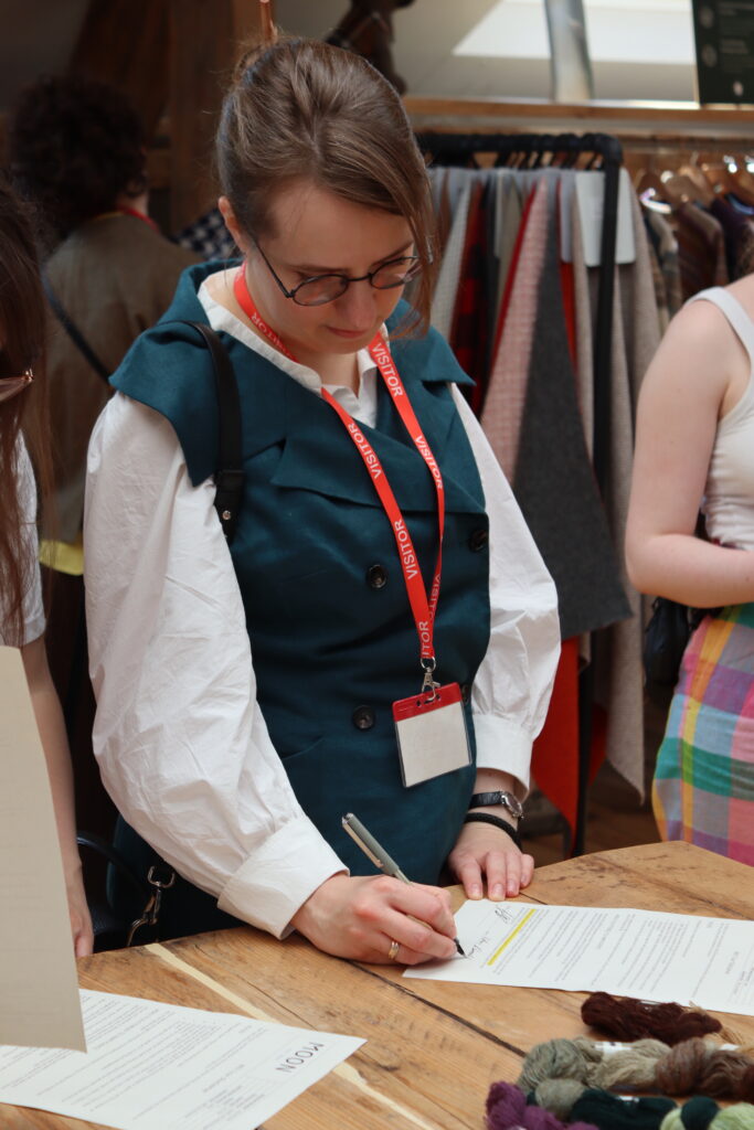 Moon Yorkshire mill Women in Tailoring